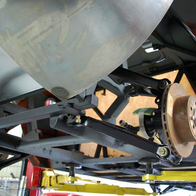 201305210851462243469ferrari dino suspension brakes servicing