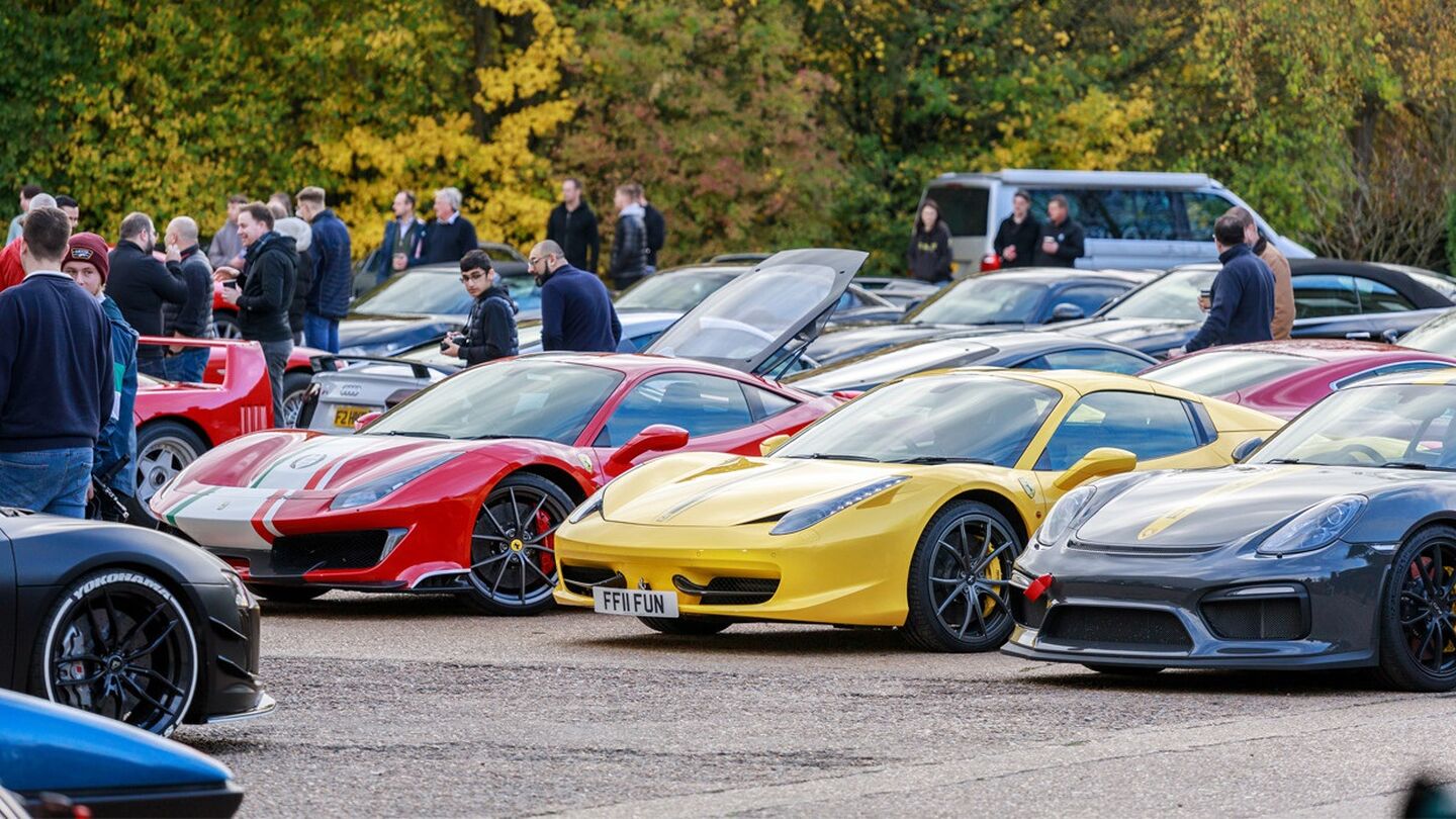 The Coffee Hut with South East Supercar Club image