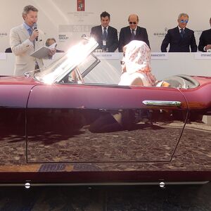 Barkaways 250 LWB California Spyder Triumphs at Villa d'Este image