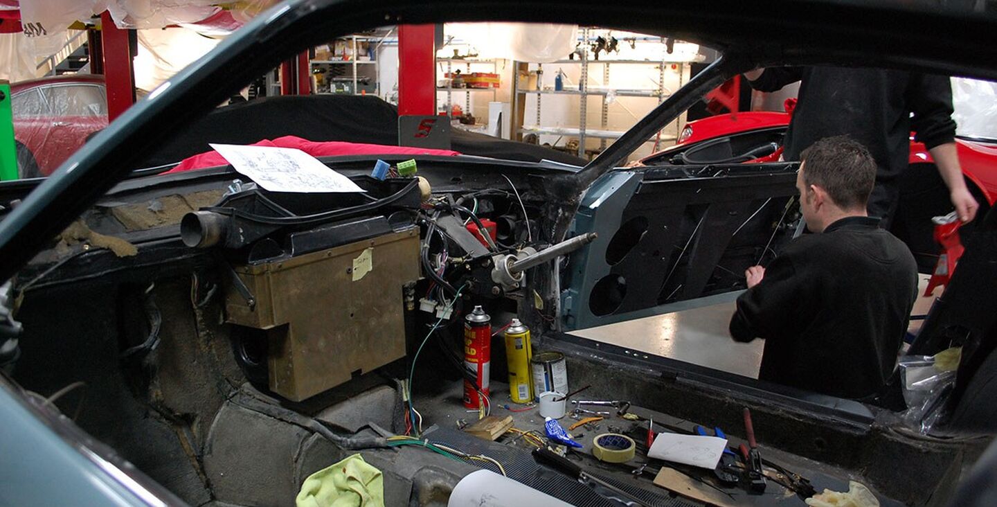 201401251035592672893 Barkaways Ferrari Daytona 365 Restoration project